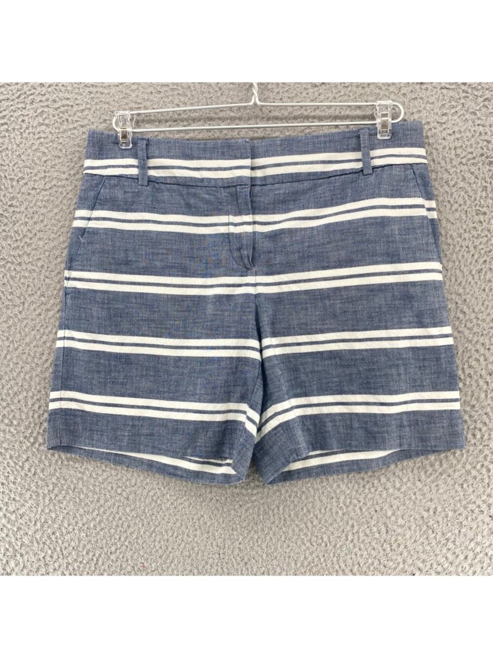 LOFT Shorts Womens 4 Blue Striped Chambray Cotton Chino Pockets Everyday Casual